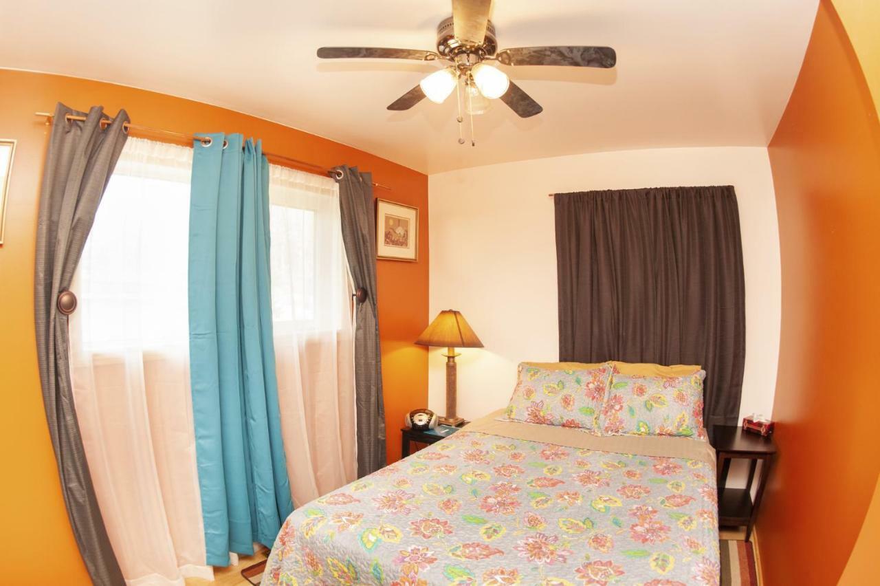 Tiga Bed And Breakfast Yellowknife Extérieur photo