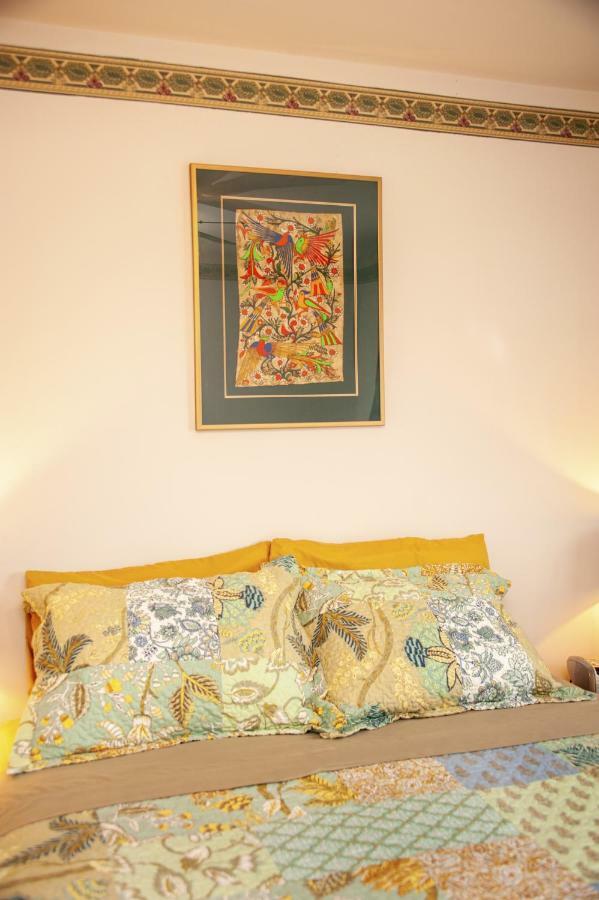Tiga Bed And Breakfast Yellowknife Extérieur photo